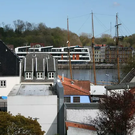 Altes Kapitänshaus * Flensburg